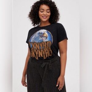 Torrid Sz. 2 (2X/18-20) Relaxed Fit Tunic Tee - Lynyrd Skynryd Mineral Wash